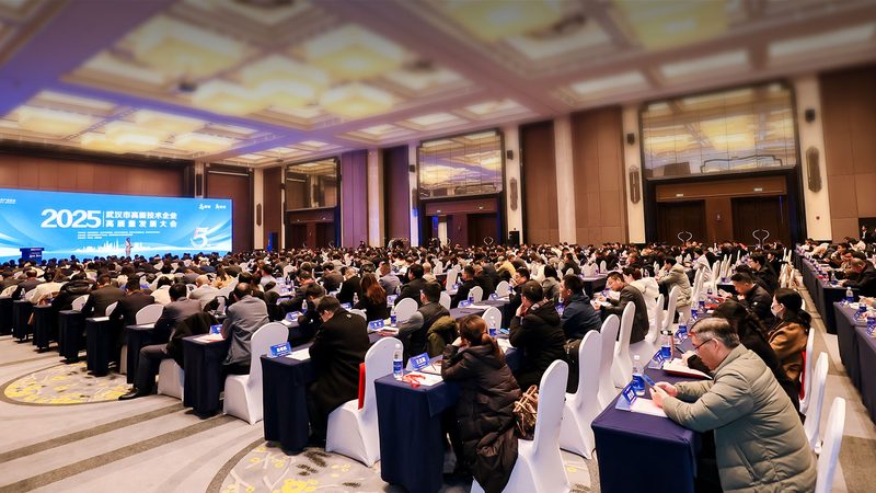 老旧机房改造，机柜选型如何避免陷入误区？**